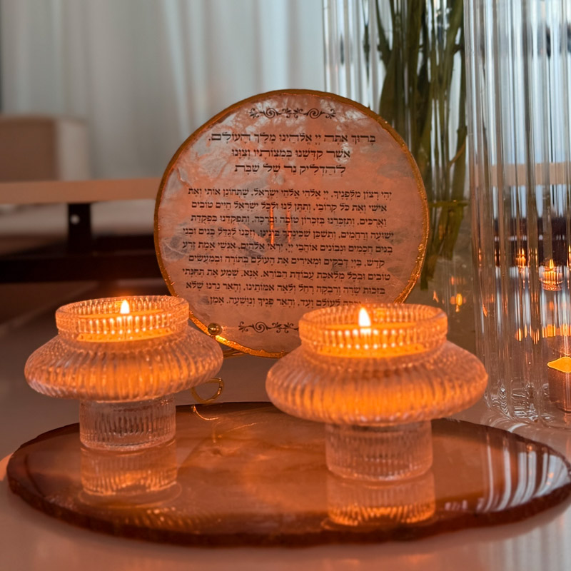 זוג פמוטי זכוכית קלאסיים זוג פמוטי זכוכית קלאסיים