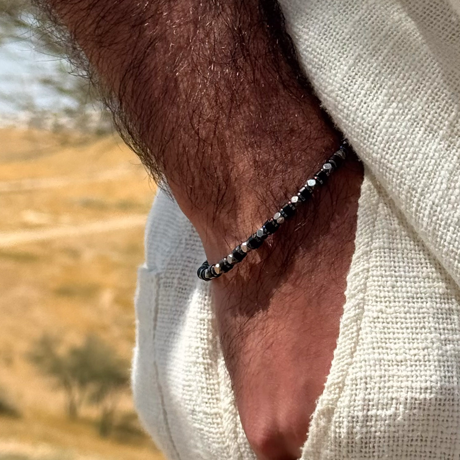 צמיד אוניקס והמטייט - פעימות