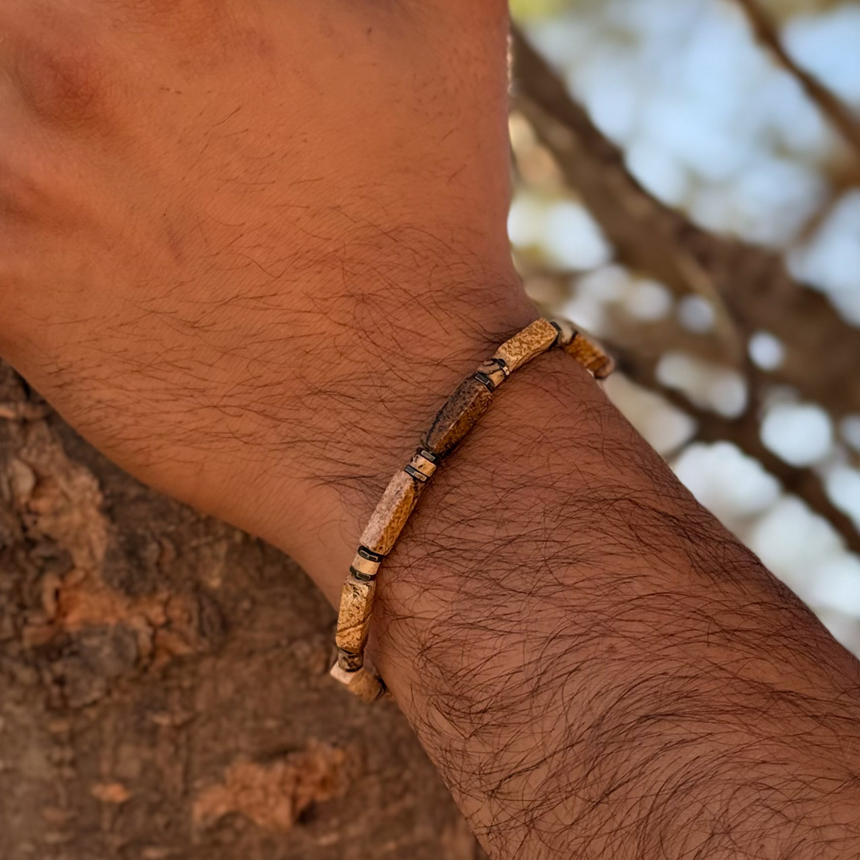 צמיד ג'ספר פיקצ'ר והמטייט לגבר - רוחות מדבר צמיד ג'ספר פיקצ'ר והמטייט לגבר - רוחות מדבר